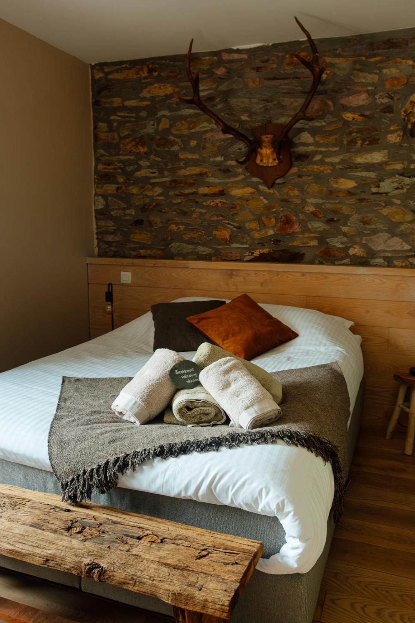 Bed and Breakfast La Grange de Juliette à Libin Extérieur photo